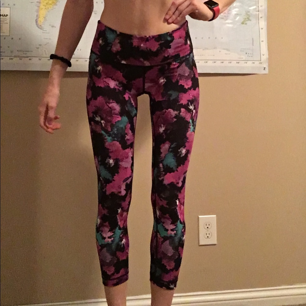 Lululemon cropped leggings